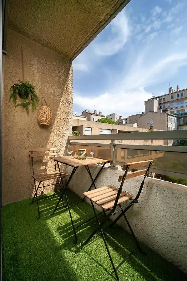 Apartmán Appartement Terrasse Vieux Port Cour Julien Marseille
