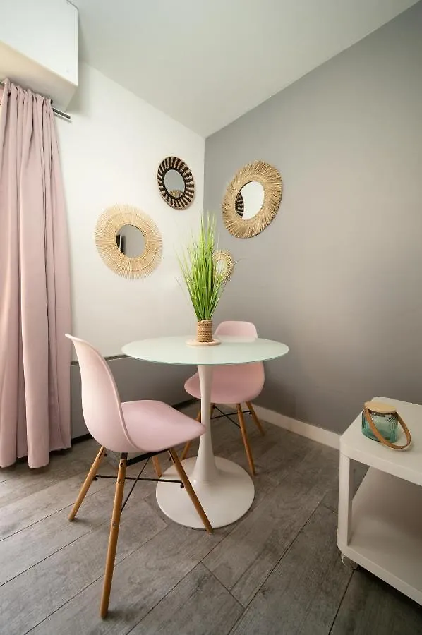 Appartement Terrasse Vieux Port Cour Julien Marseille Francie